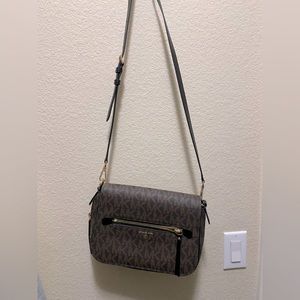 Michael Kors Crossbody Purse